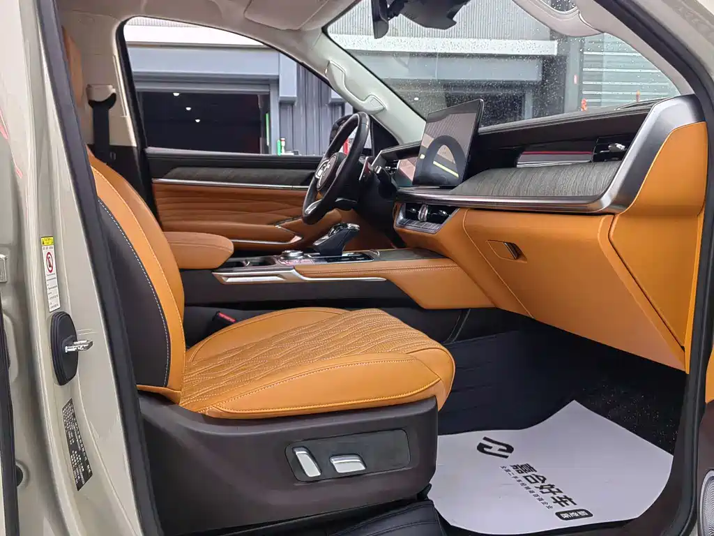 Tank 500 2023 model 3.0T business version environment type 5 seats купить на сайте DeffCars