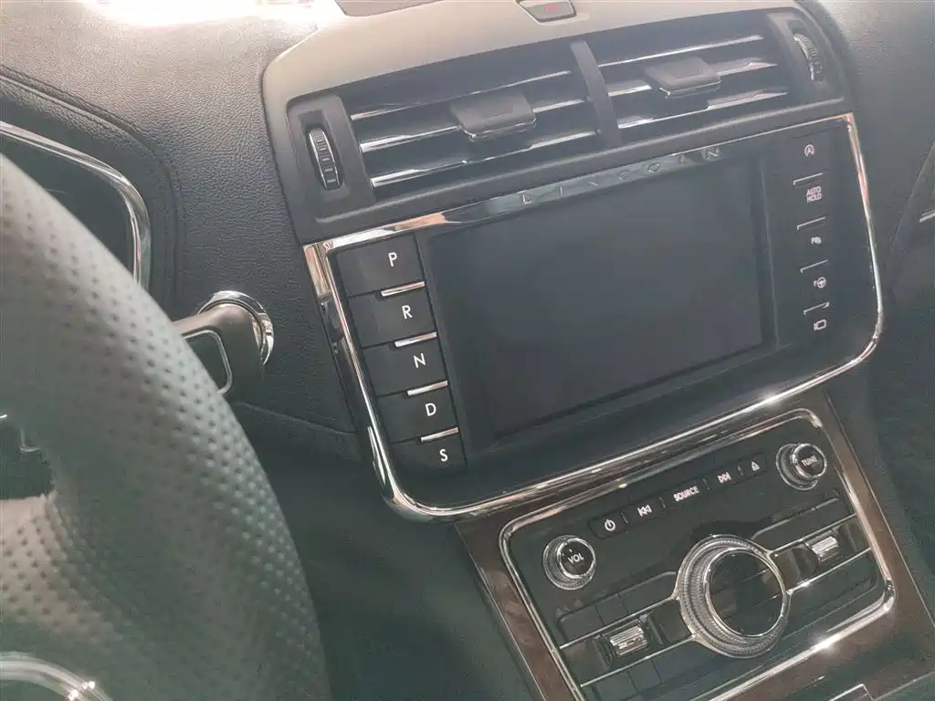 Lincoln Continental 2019 2.0T Two-wheel drive Premium Edition National VI купить на сайте DeffCars