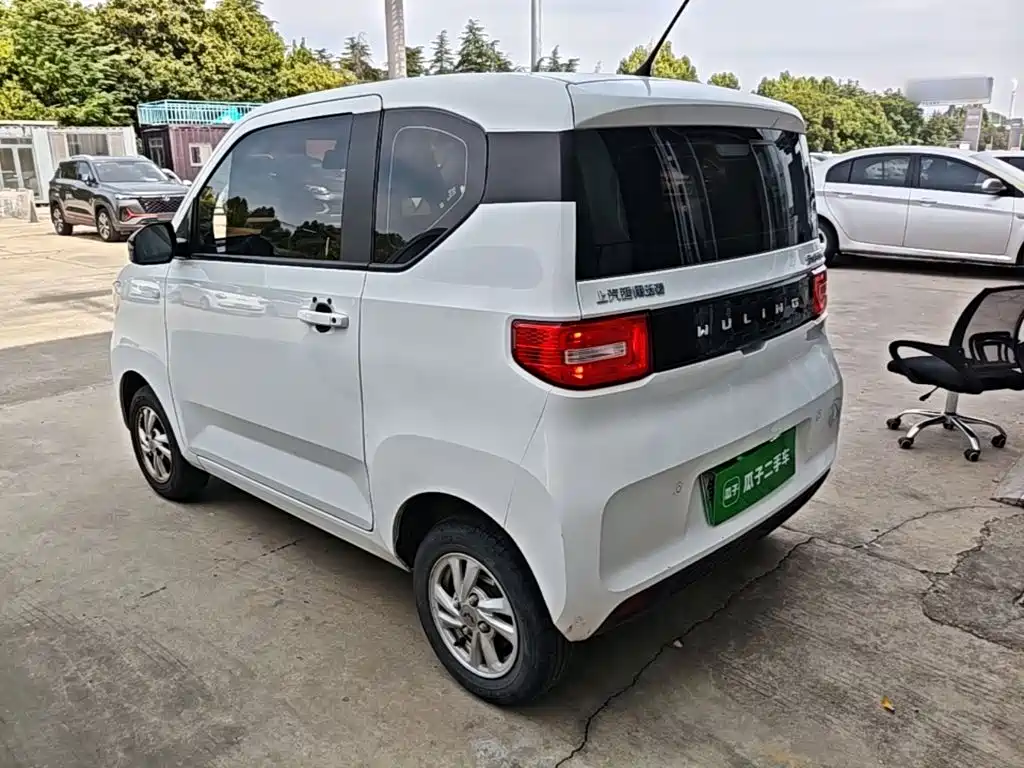 Hongguang MINIEV 2022 Free Model Lithium Iron Phosphate купить на сайте DeffCars