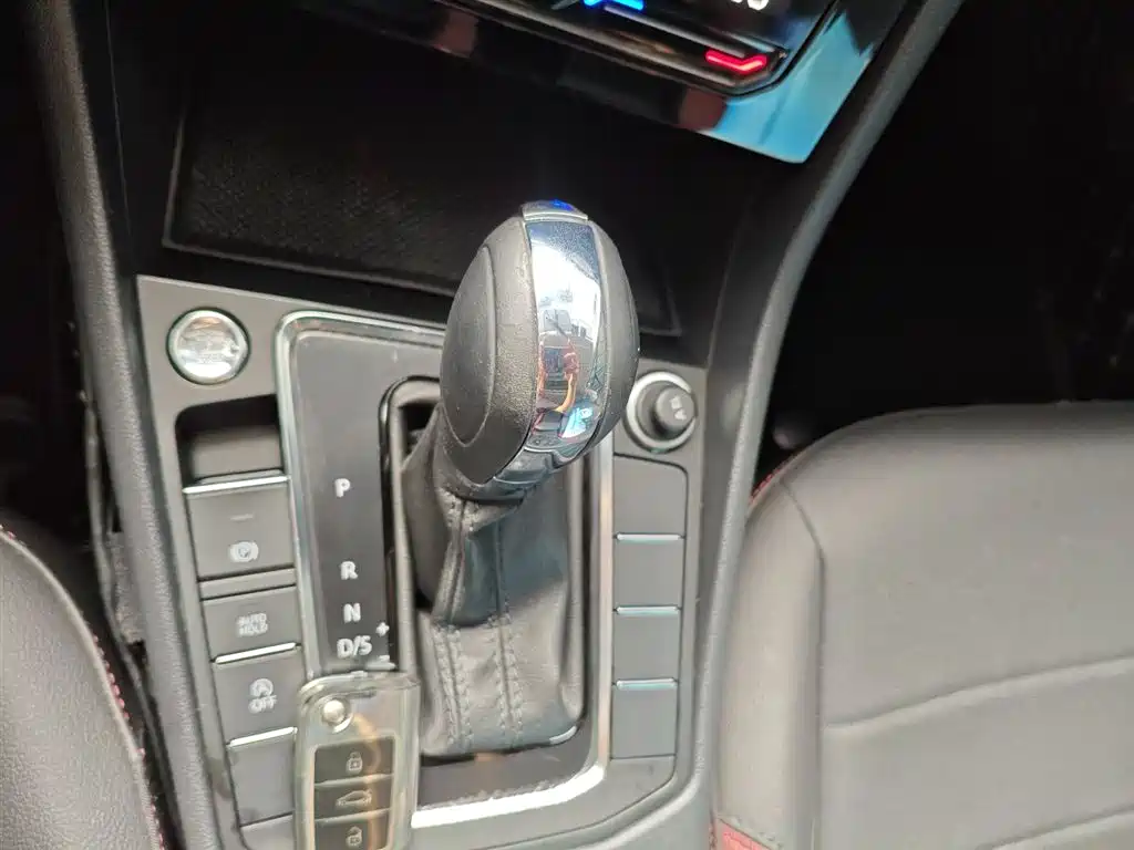 Bora 2021 1.5L Automatic Elite Intelligent Edition купить на сайте DeffCars