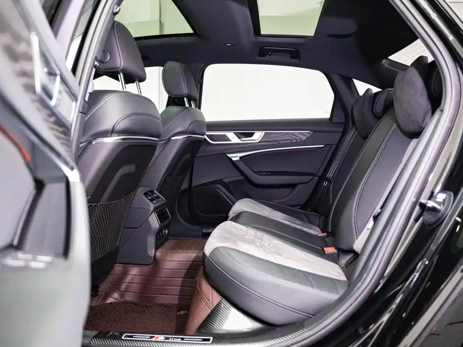 Audi A6L 2024 45 TFSI quattro premium dynamic model купить на сайте DeffCars