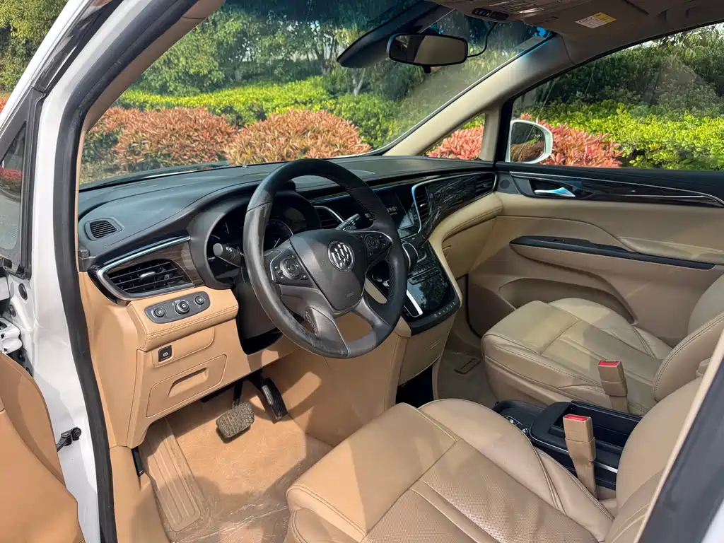 Buick GL8 2018 ES 28T luxury model National VI купить на сайте DeffCars