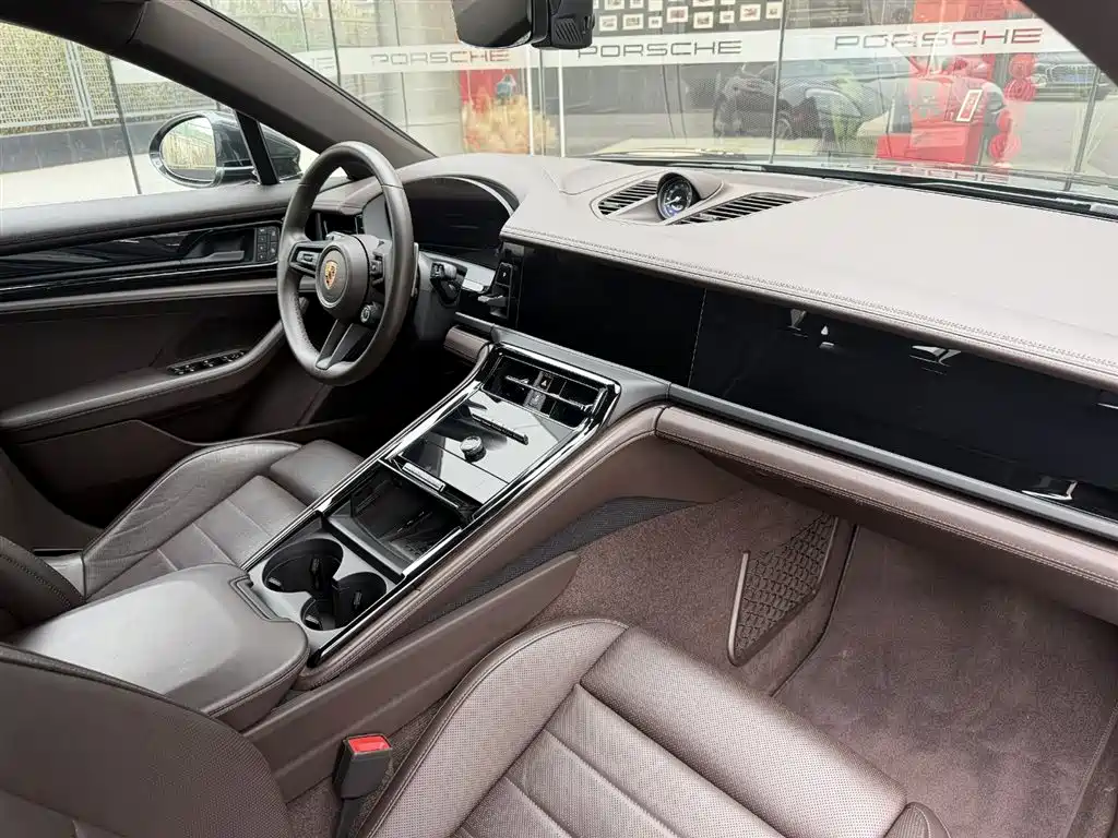 Panamera New Energy 2024 Panamera 4 E-Hybrid Executive Extended Edition 2.9T купить на сайте DeffCars