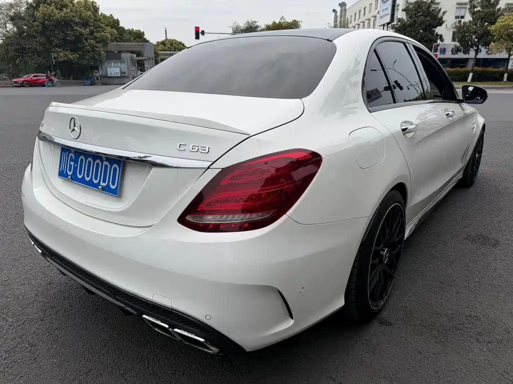 Mercedes-Benz C-Class AMG 2015 AMG C 63 купить на сайте DeffCars