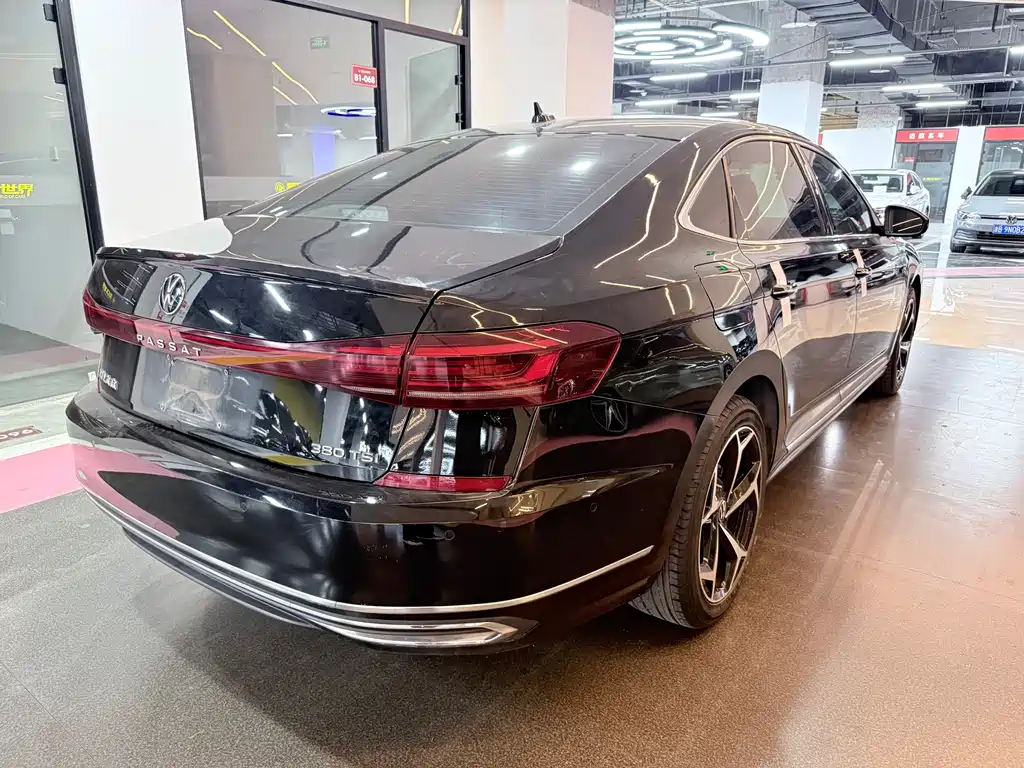 Passat 2022 330TSI Starry Sky Deluxe Edition купить на сайте DeffCars
