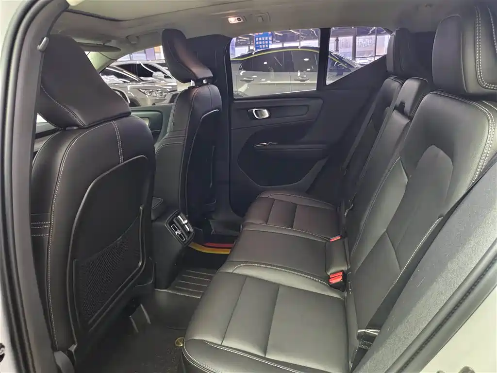 Volvo XC40 2021 T3 Zhiyuan Luxury Edition купить на сайте DeffCars