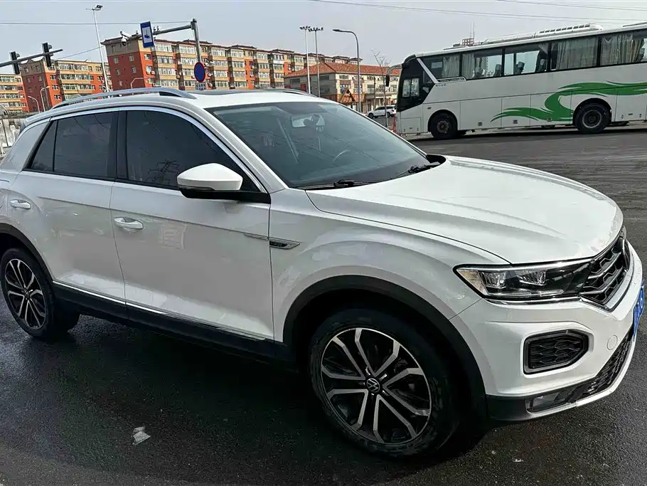T-ROC 2021 facelift 280TSI DSG two-wheel drive comfortable intelligent connected version купить на сайте DeffCars