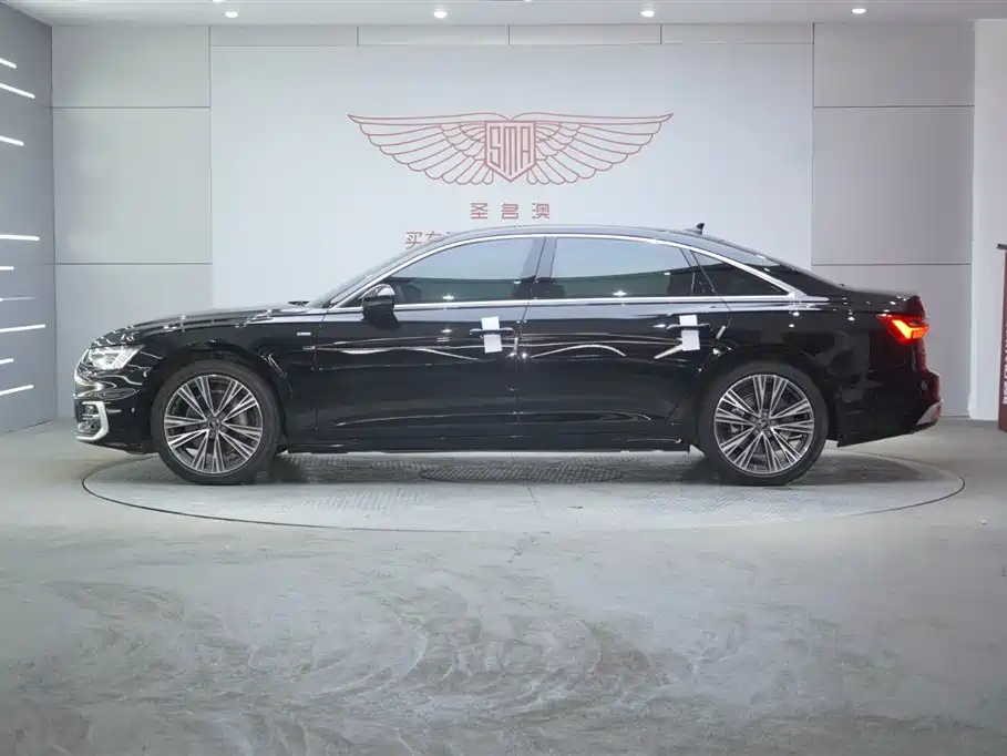 Audi A6L 2024 45 TFSI quattro premium dynamic model купить на сайте DeffCars