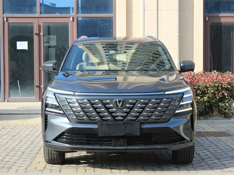 Changan CS75PLUS 2025 fourth generation 1.5T new Blue Whale smart exclusive model купить на сайте DeffCars