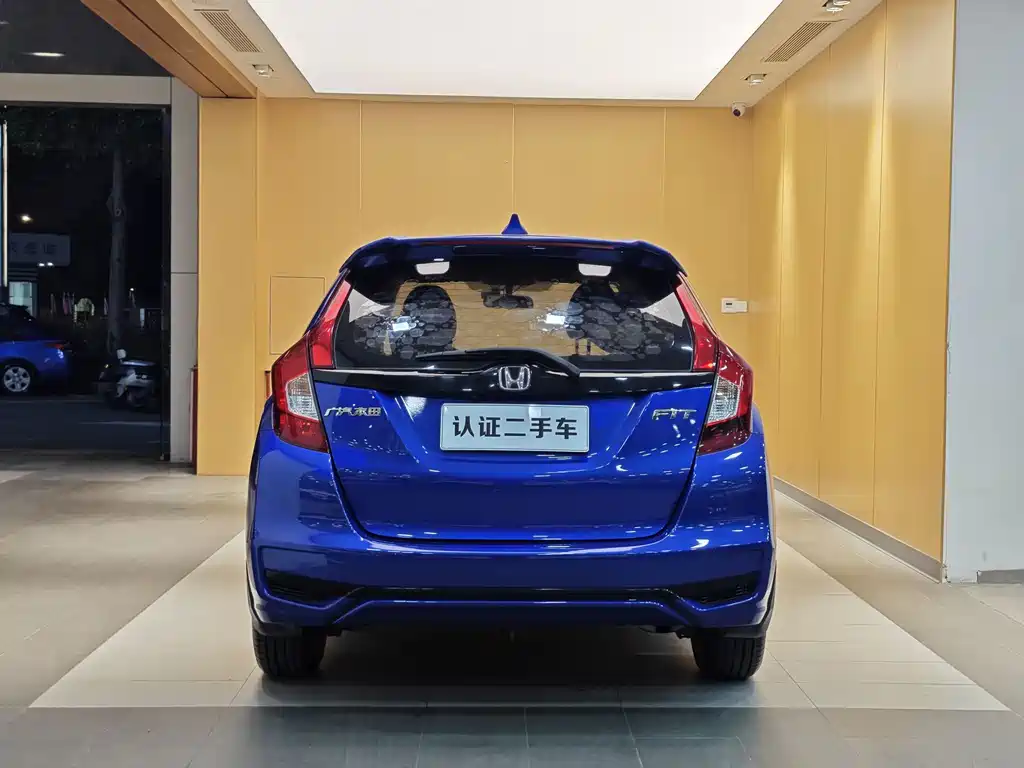 Fit 2018 1.5L CVT Comfort Edition купить на сайте DeffCars