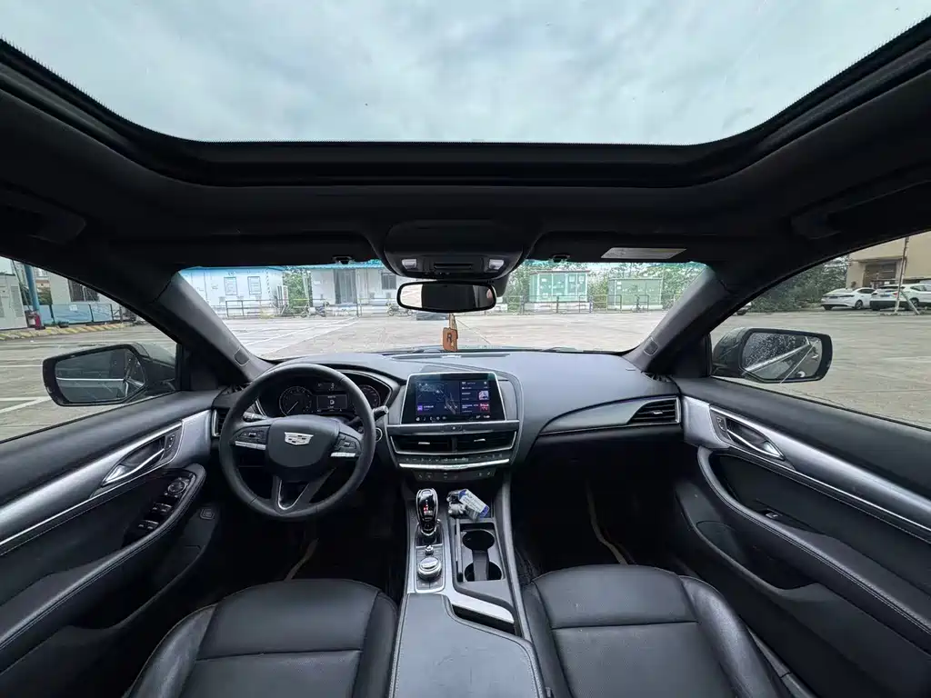 Cadillac CT5 2021 28T luxury model купить на сайте DeffCars