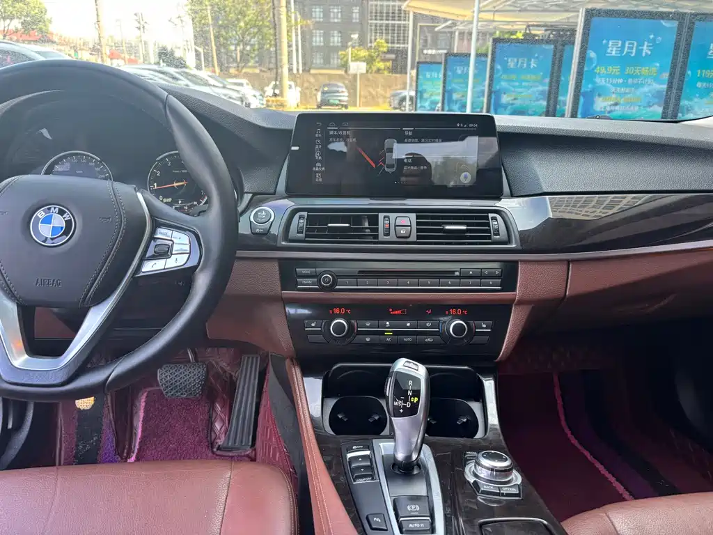 BMW 5 Series 2014 525Li Leading Model купить на сайте DeffCars
