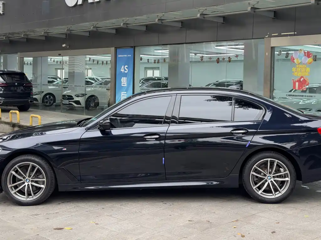 BMW 5 Series 2018 525Li M Sports Package купить на сайте DeffCars