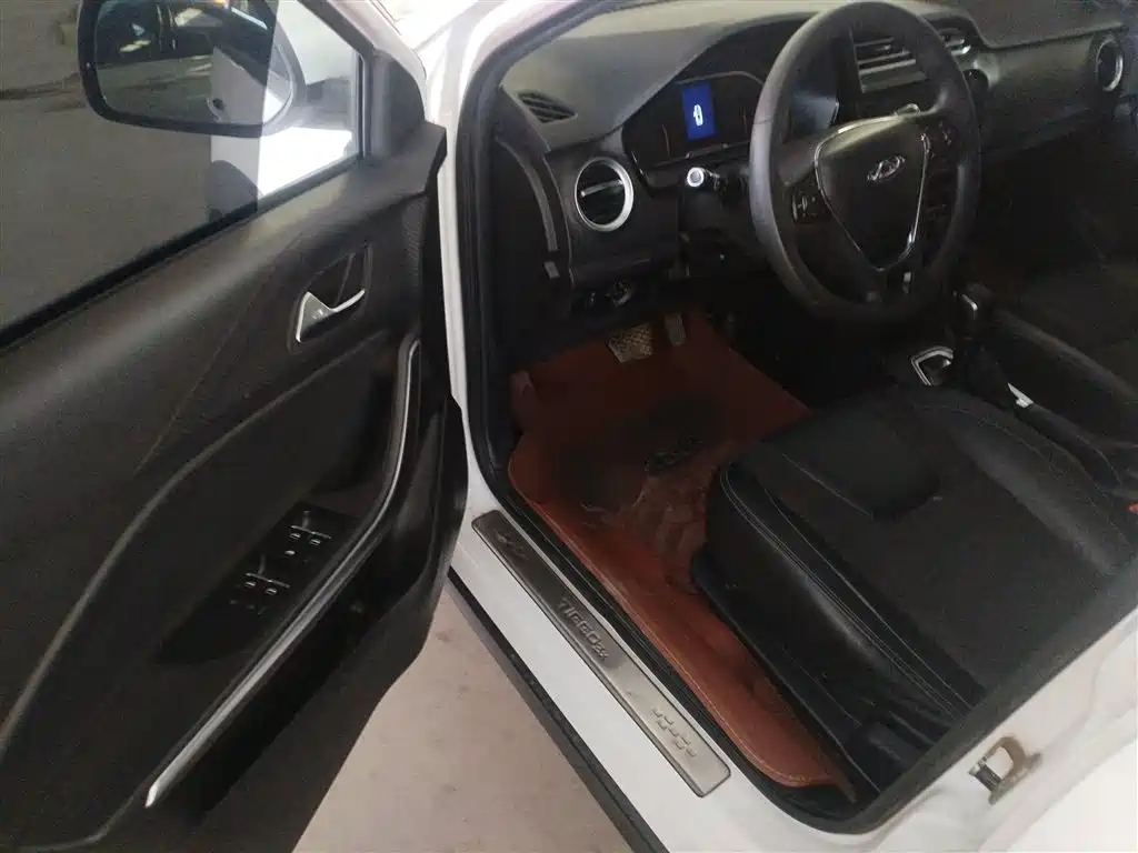 Tiggo 3x 2020 Premium Edition 1.5L CVT Deluxe Edition купить на сайте DeffCars