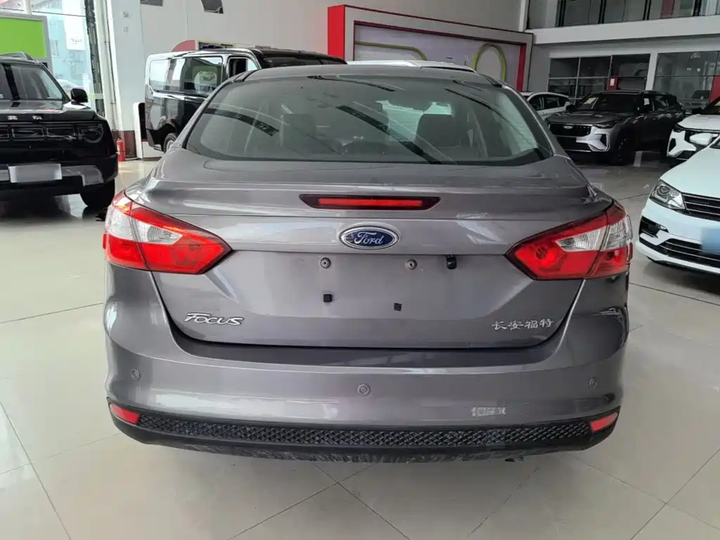 Focus 2012 sedan 1.6L automatic fashion model купить на сайте DeffCars