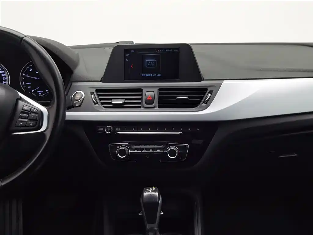 BMW 1 Series 2018 facelift 118i fashion model купить на сайте DeffCars