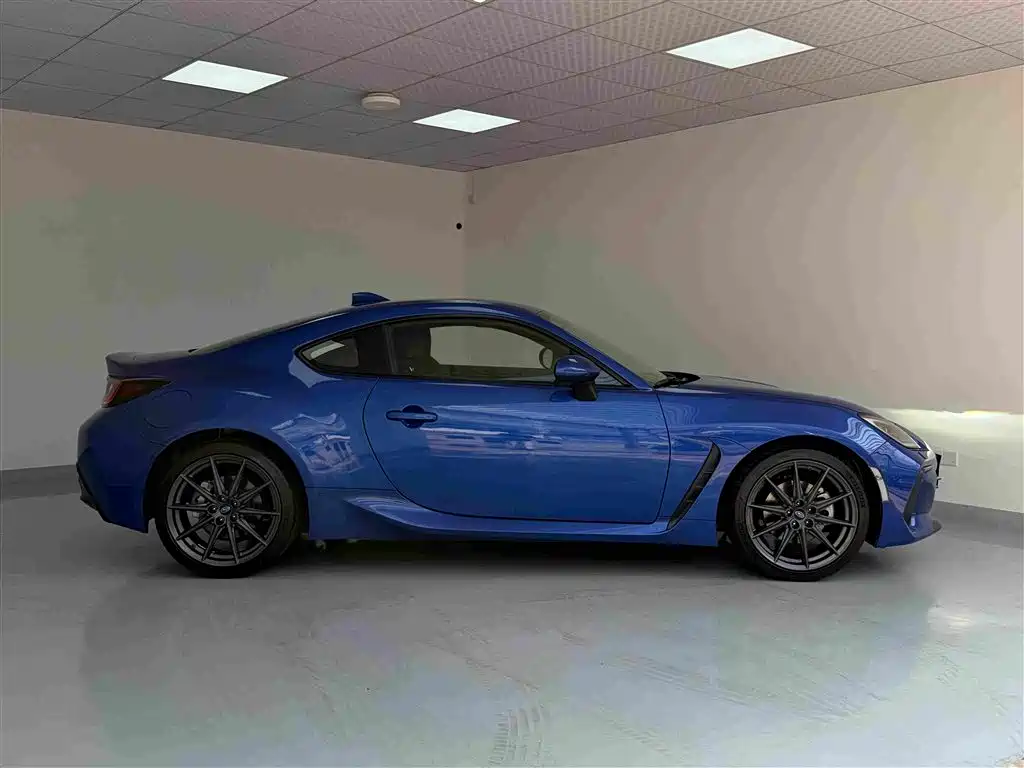Subaru BRZ 2022 2.4L manual version купить на сайте DeffCars