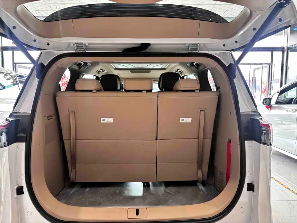 Buick GL8 2025 land business class comfortable DG version купить на сайте DeffCars