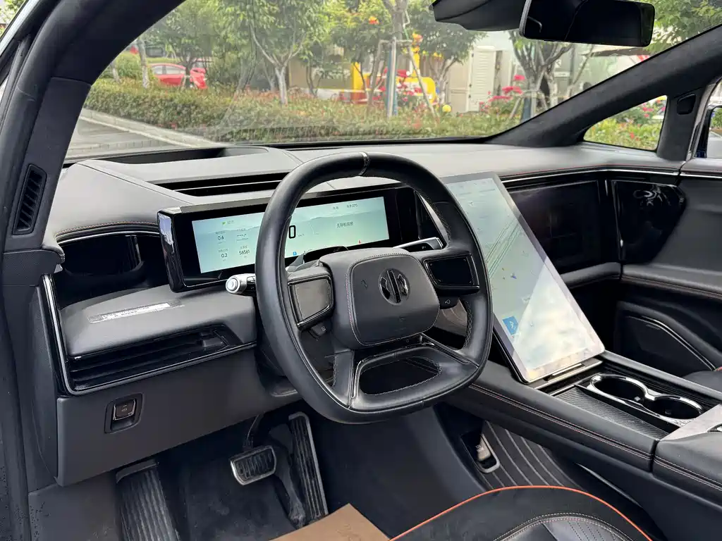 Gaohe HiPhi X 2021 flagship version 6 seats купить на сайте DeffCars