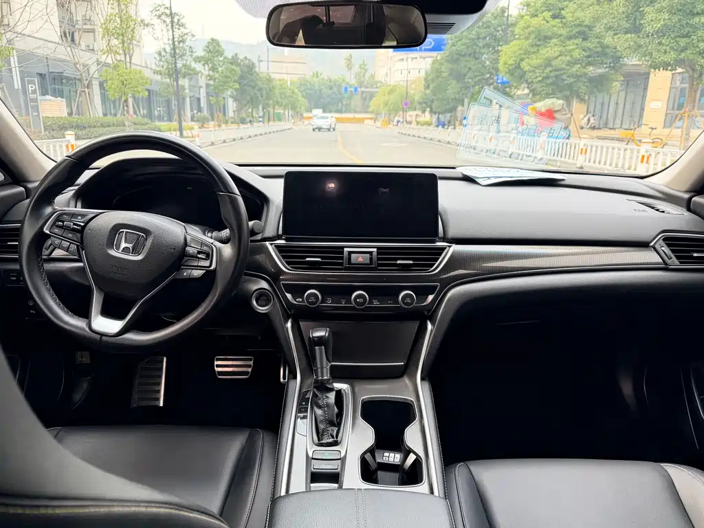 Accord 2022 260TURBO Magic Night Premium Edition купить на сайте DeffCars