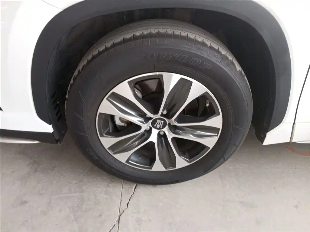 Crown Lufang 2021 2.5L HEV four-wheel drive elite version купить на сайте DeffCars