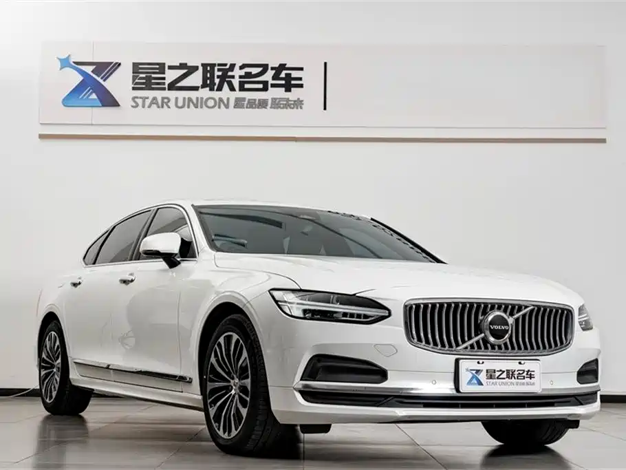 Volvo S90 2023 B5 Zhiyi Luxury Edition купить на сайте DeffCars