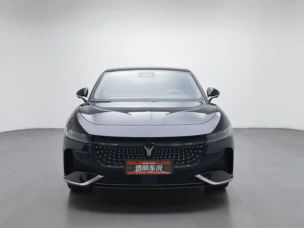 Lantu Chasing Light 2024 PHEV four-wheel drive ultra-long range flagship version купить на сайте DeffCars