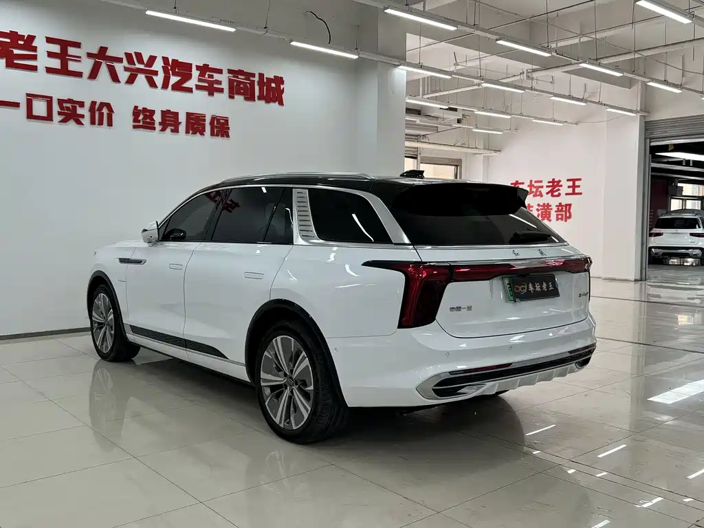 Hongqi E-HS9 2022 model 660km Qichang version six seats купить на сайте DeffCars