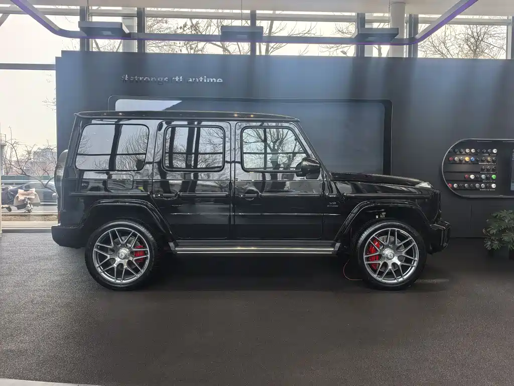 Mercedes-Benz G-Class AMG 2025 AMG G 63 купить на сайте DeffCars
