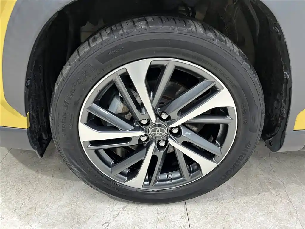 Fenglanda 2022 2.0L CVT Luxury PLUS Edition купить на сайте DeffCars