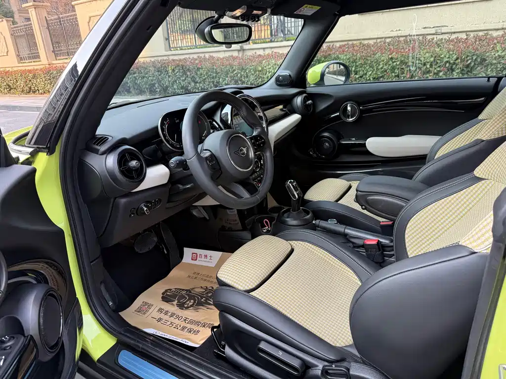 MINI 2023 facelift 2.0T COOPER S CABRIO Artist купить на сайте DeffCars