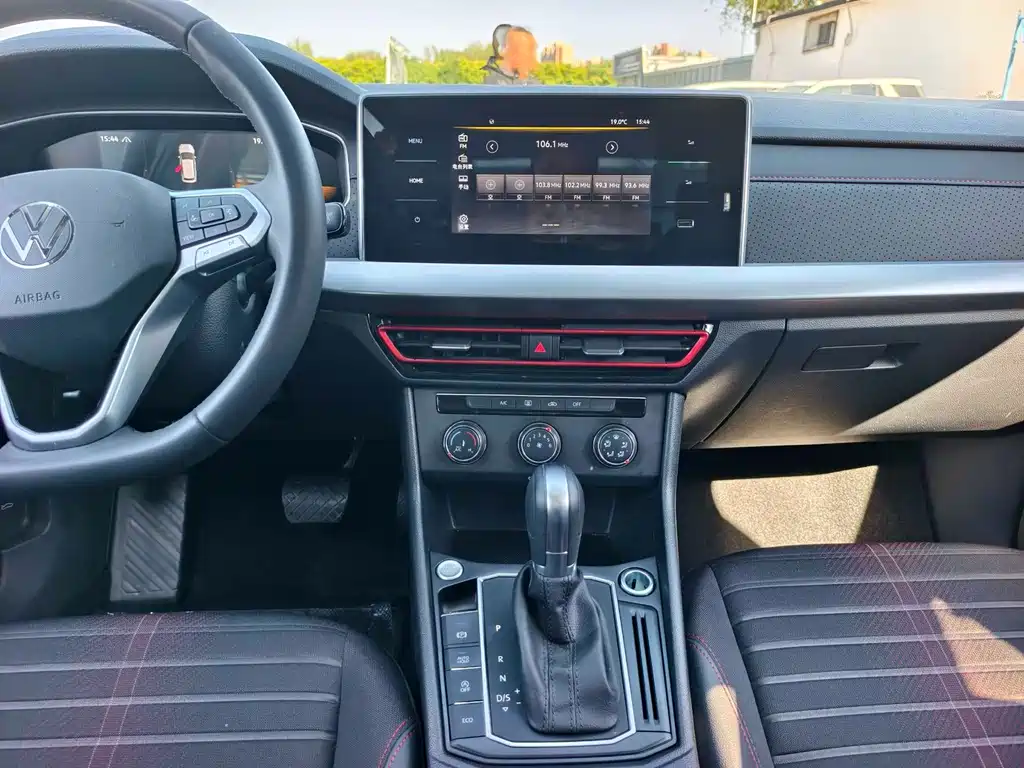 Lavida 2024 300TSI DSG Starry Sky Full Edition купить на сайте DeffCars