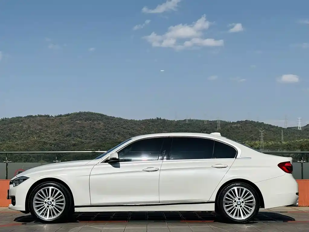 BMW 3 Series 2018 320Li Fashion Model купить на сайте DeffCars