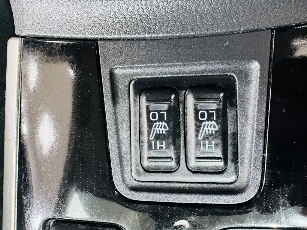 Outlander 2021 2.0L 2WD Enjoy Edition 5 seats купить на сайте DeffCars