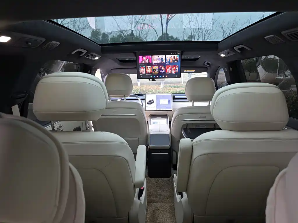 Ledo L90 2025 Max six-seater version купить на сайте DeffCars
