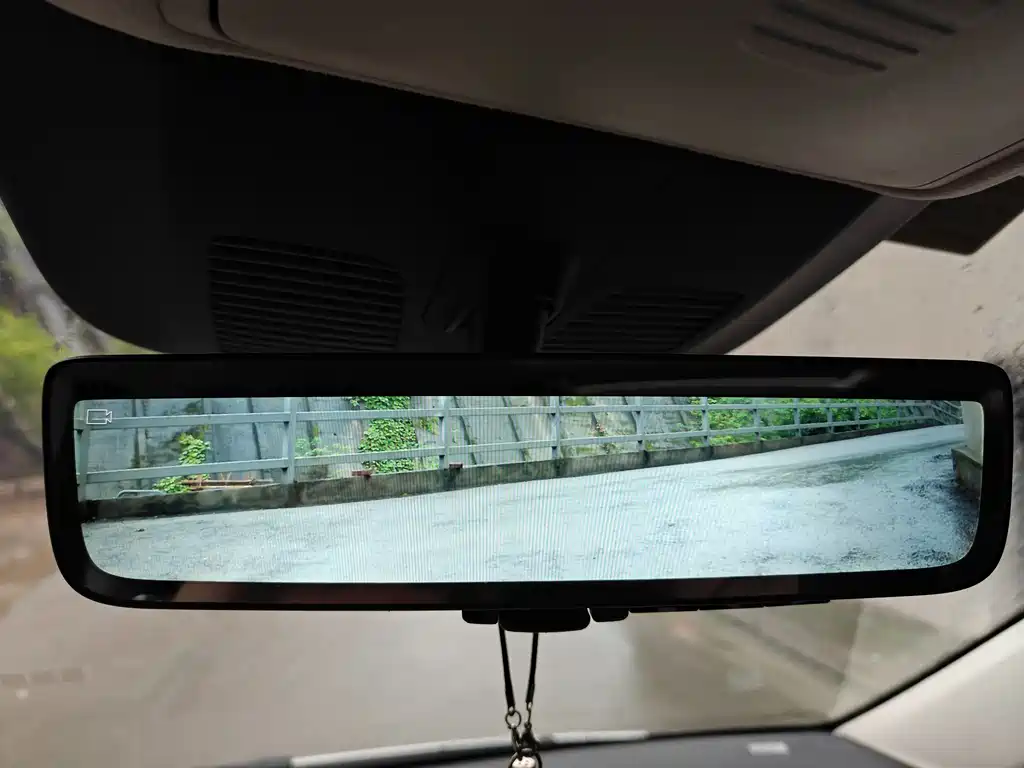 Mercedes-Benz V-Class 2022 V 260 L Long Wheelbase Luxury Edition купить на сайте DeffCars