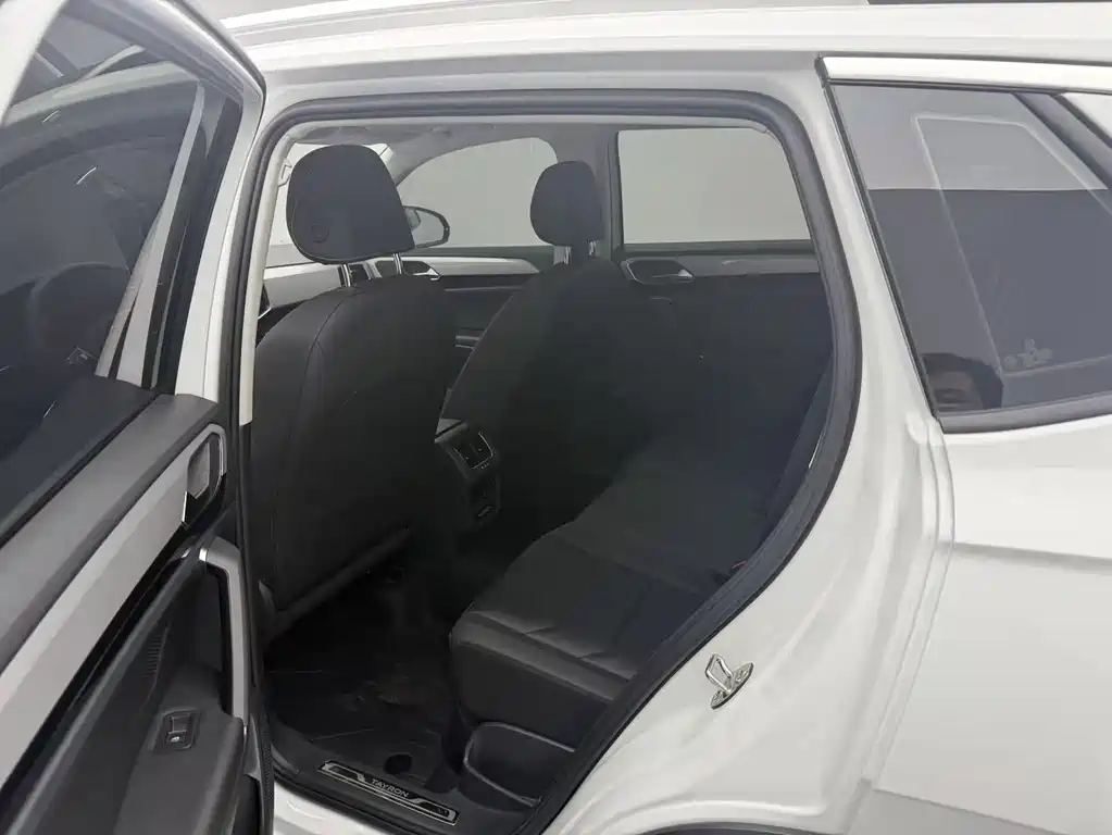Tanyue 2021 280TSI two-wheel drive luxury smart connected version купить на сайте DeffCars