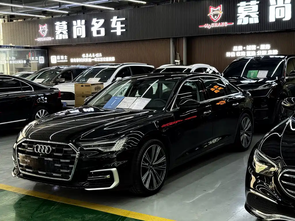 Audi A6L 2023 45 TFSI quattro exclusive dynamic model купить на сайте DeffCars