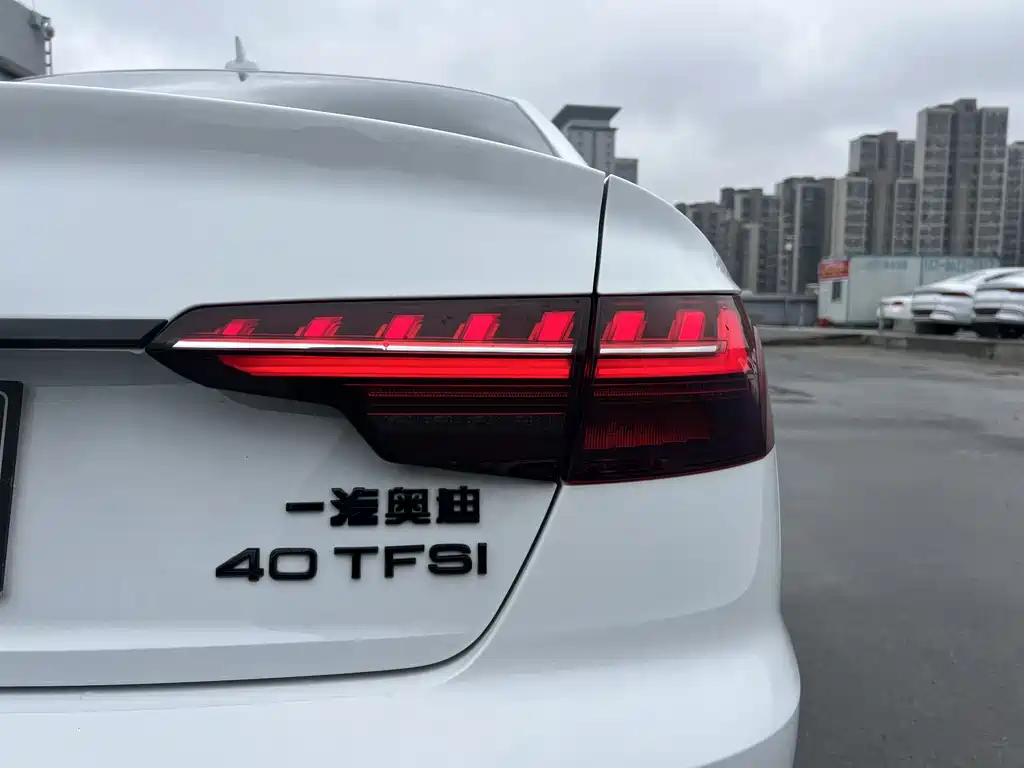 Audi A4L 2024 40 TFSI Luxury Dynamic купить на сайте DeffCars