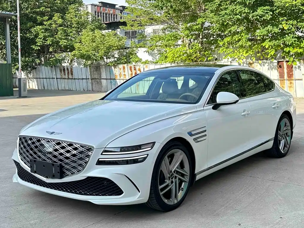 Genesis G80 2024 2.5T four-wheel drive flagship version купить на сайте DeffCars