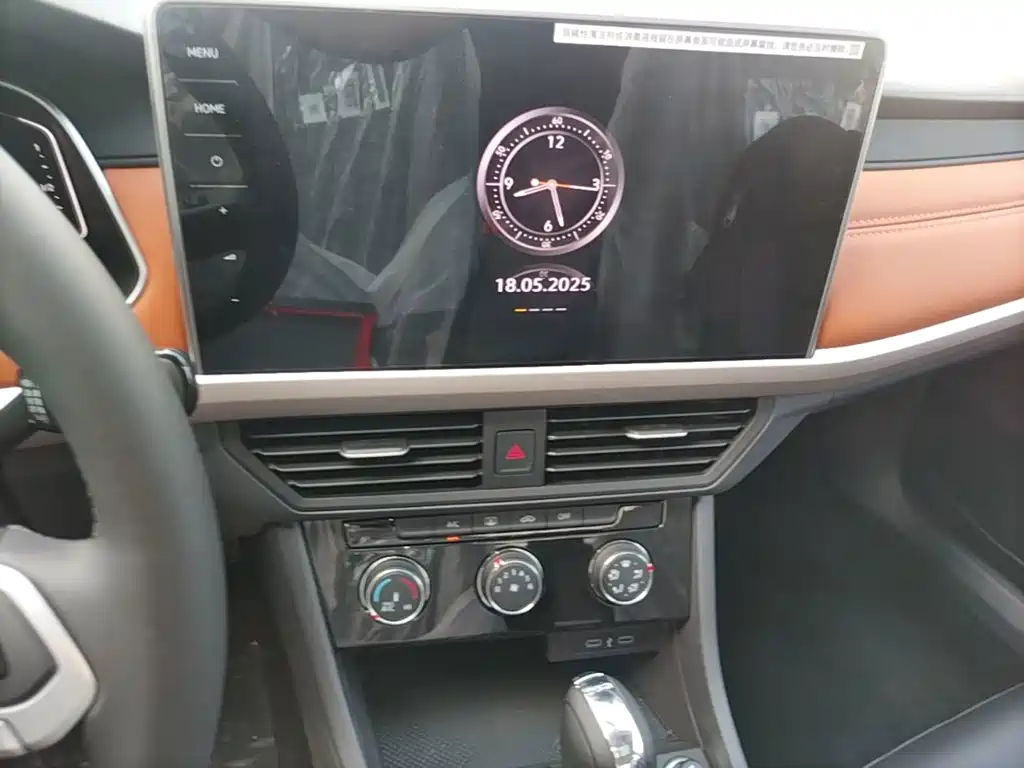 Bora 2025 model 200TSI DSG Yuexing PRO version купить на сайте DeffCars