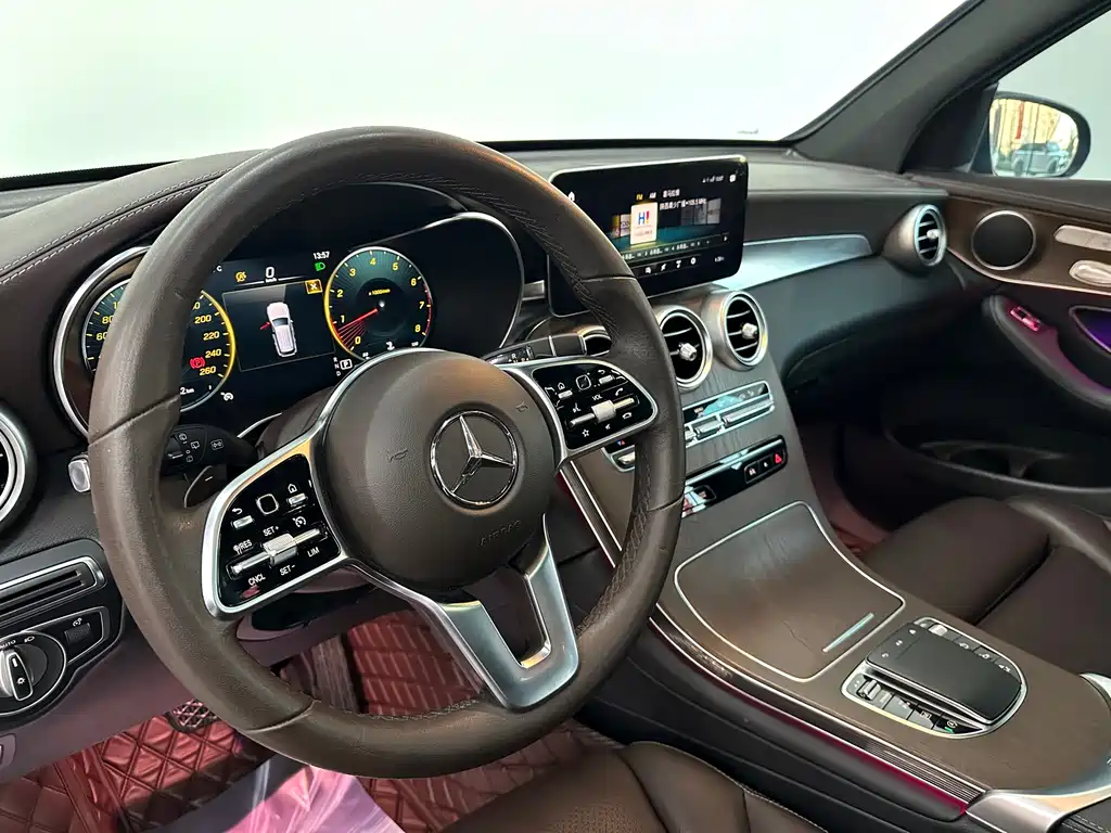 Mercedes-Benz GLC 2022 facelift 2 GLC 260 L 4MATIC luxury model купить на сайте DeffCars