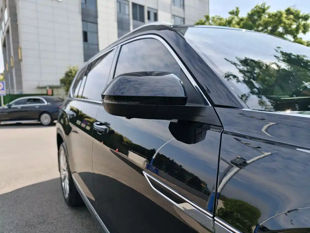 Touron 2023 530 V6 four-wheel drive flagship version купить на сайте DeffCars