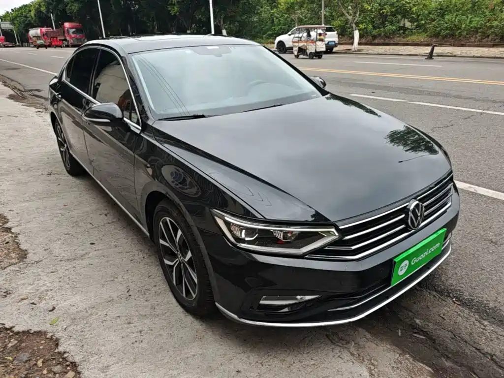 MAGOTAN 2020 330TSI DSG leading model купить на сайте DeffCars