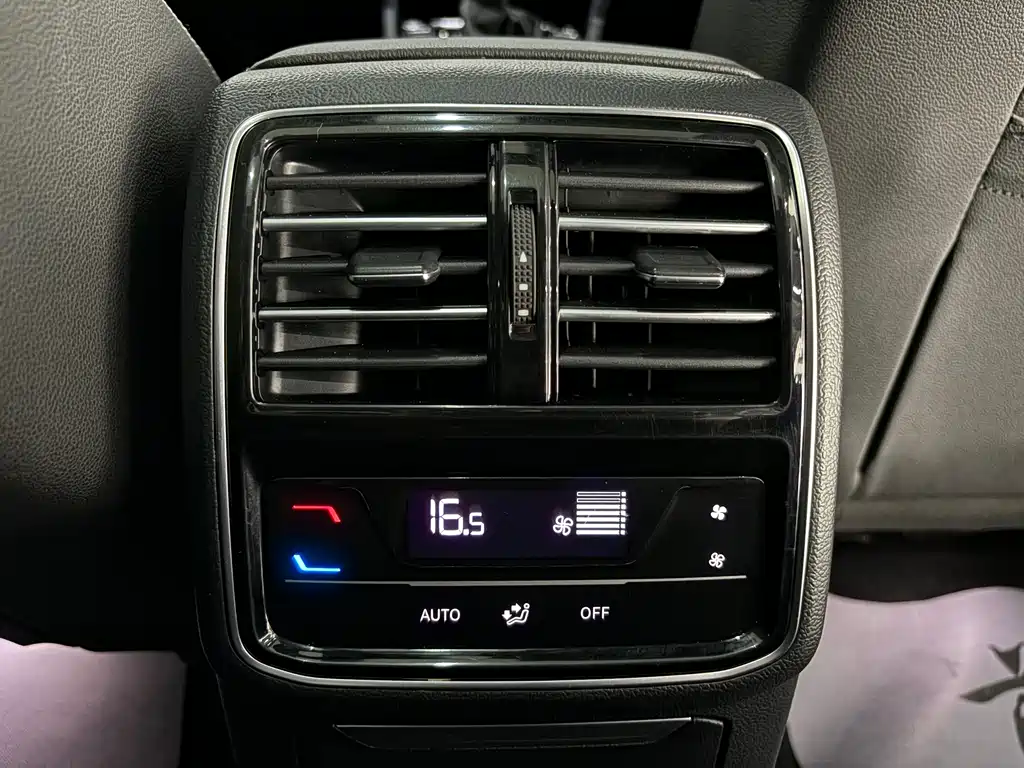 Magotan 2021 330TSI DSG 30th Anniversary Edition купить на сайте DeffCars