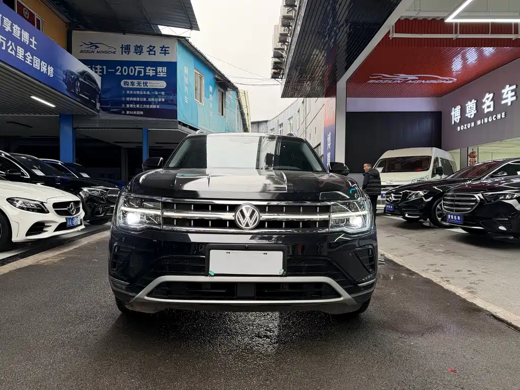 Touron 2024 380TSI four-wheel drive luxury version купить на сайте DeffCars