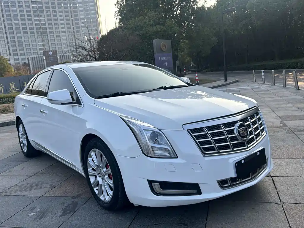 Cadillac XTS 2014 28T Comfort Model купить на сайте DeffCars