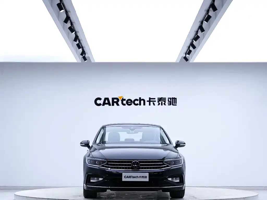 Magotan 2023 2 million commemorative edition 330TSI DSG luxury model купить на сайте DeffCars