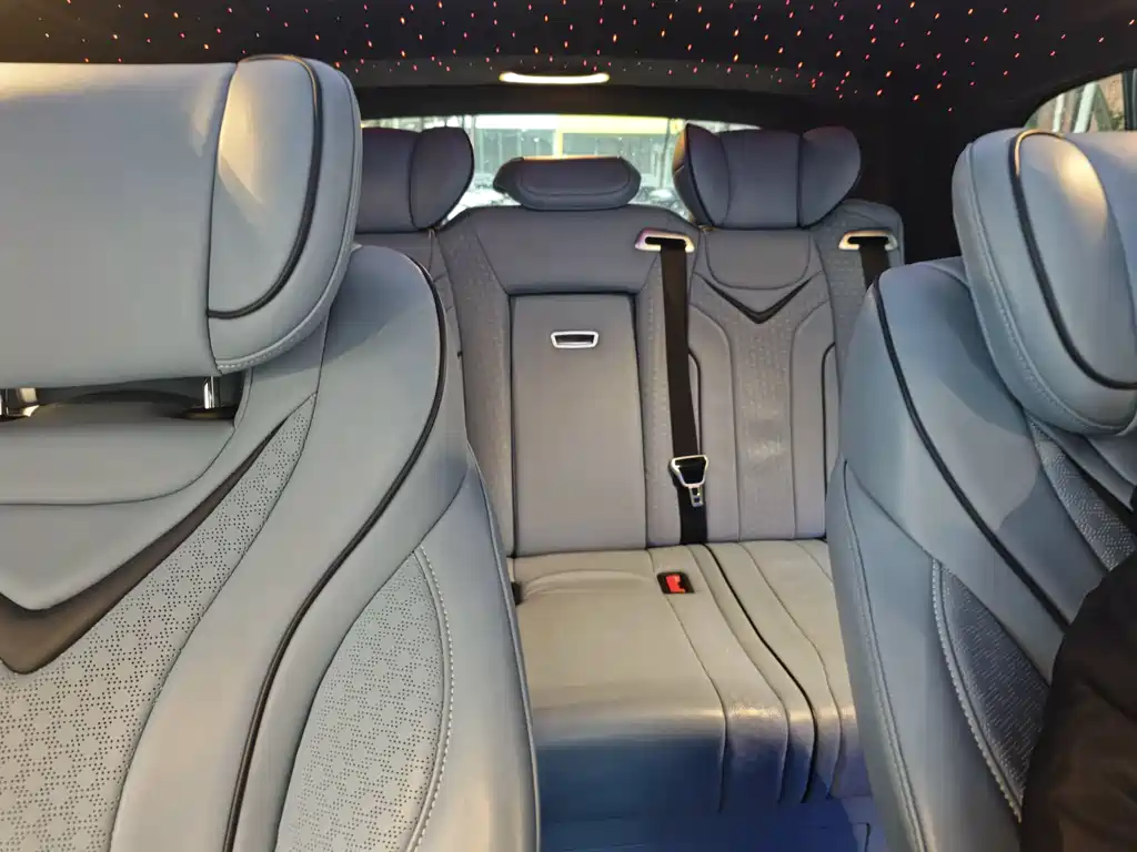 Vito 2021 2.0T Business Edition 7 seats купить на сайте DeffCars