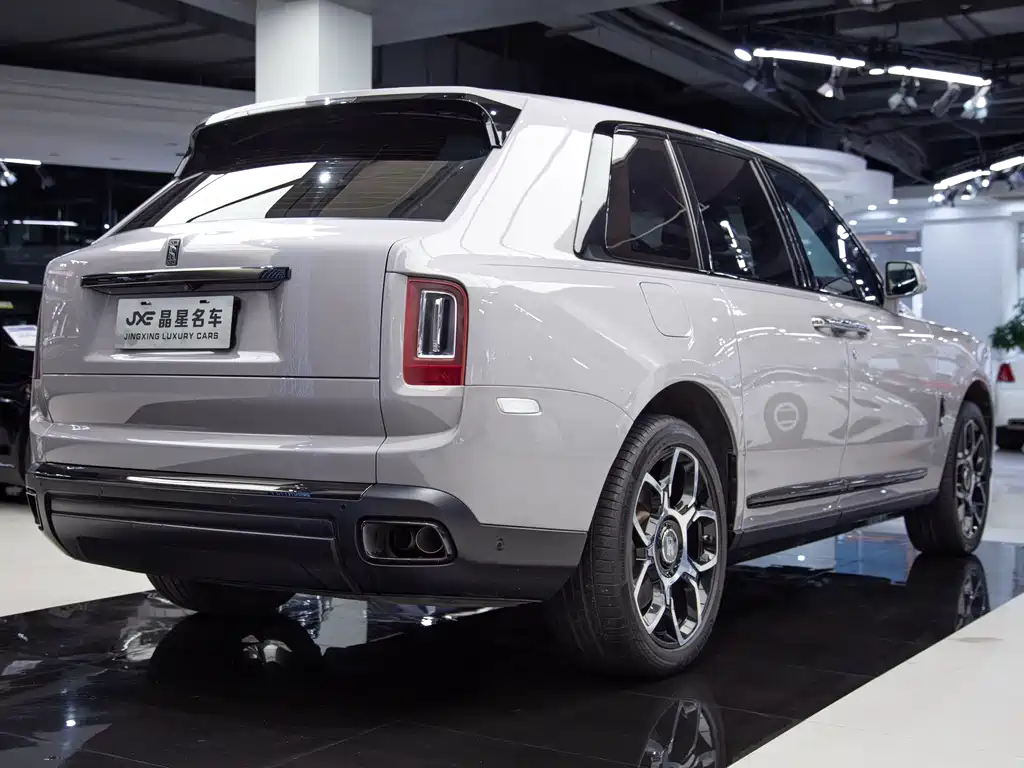 Cullinan 2020 Black Badge купить на сайте DeffCars